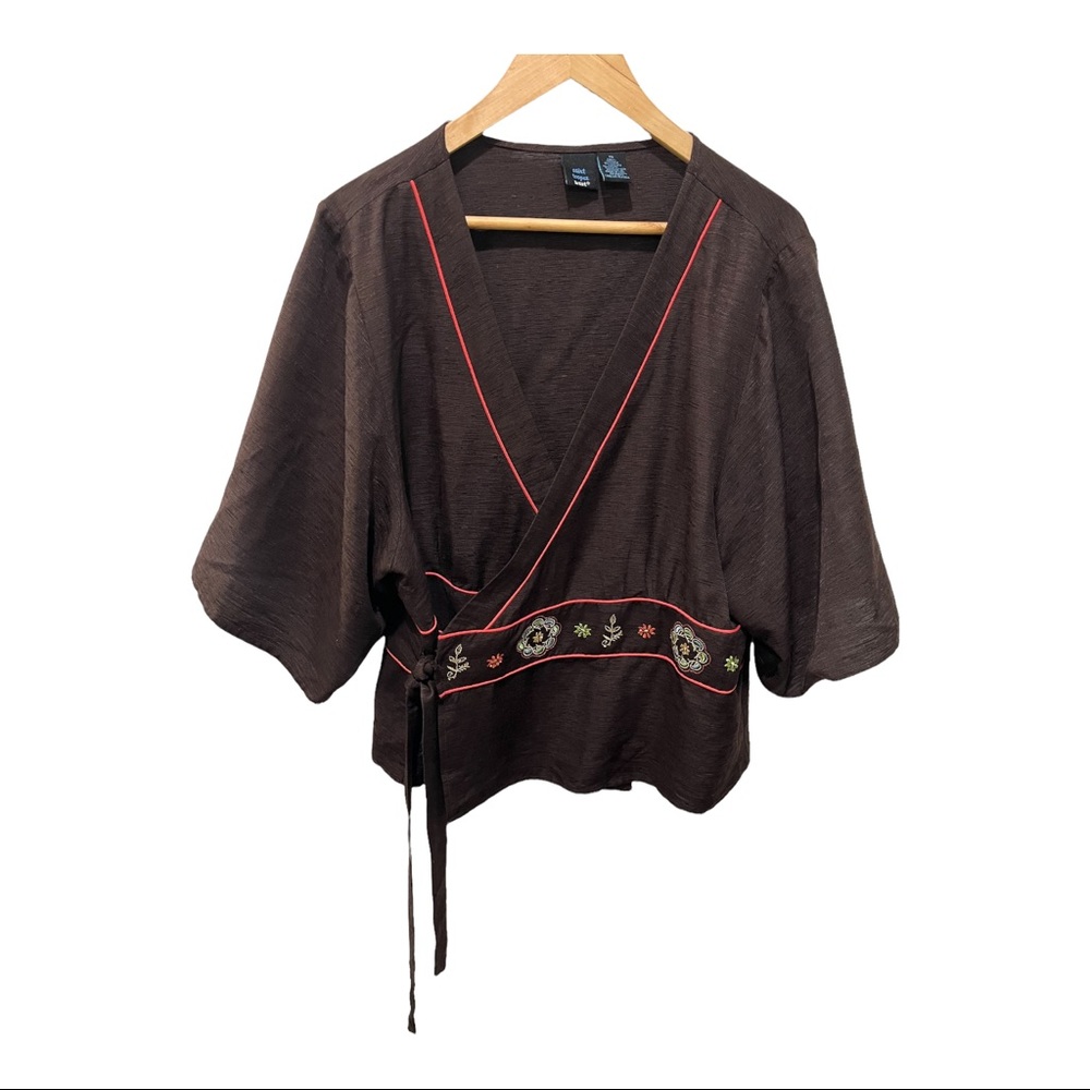 SAINT TROPEZ WEST BROWN SILK BLEND EMBROIDERED BEADED WIDE SLEEVE WRAP BLOUSE
